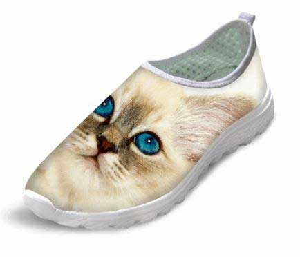 Adorables Chaussures En Maille D'air Pour Chat Aux Yeux Bleus