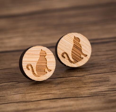 Boucles D'oreilles En Bois De Chat