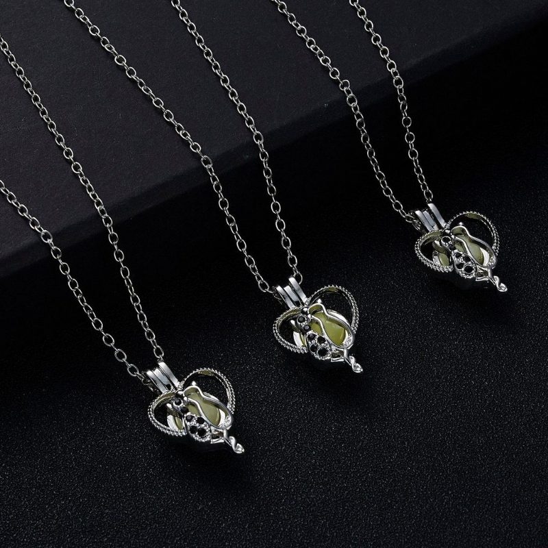 Collier En Strass Chat En Forme De Cœur