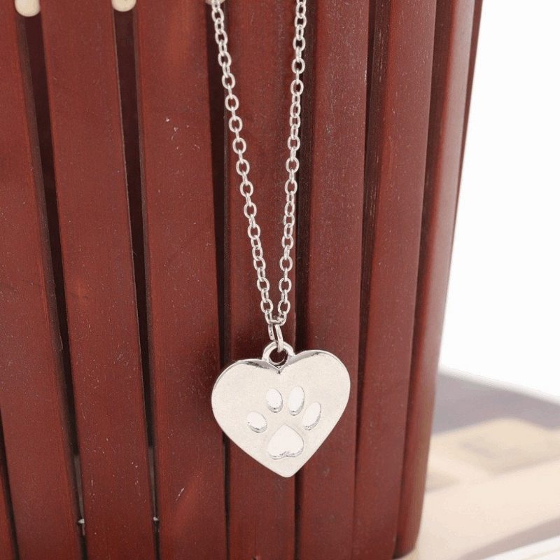 Collier Pendentif Chien Patte De Coeur