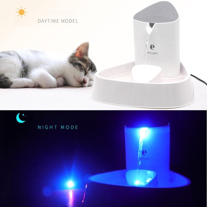 Fontaine D'eau Pour Animaux De Compagnie Automatique Éclairante