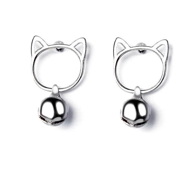 Jolie Boucle D'oreille Chat Avec Cloche