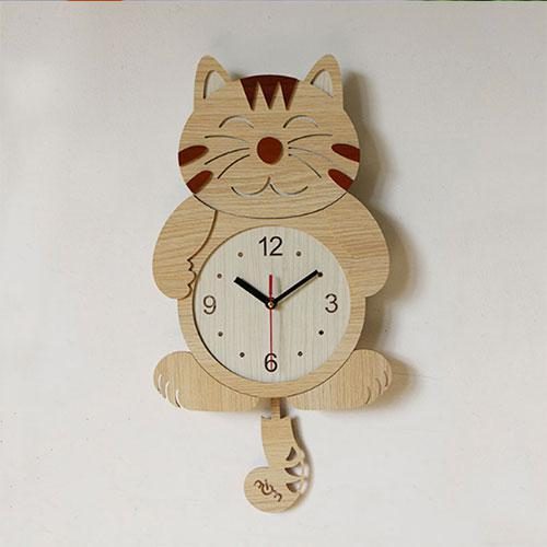 Jolie Horloge Murale Chat Créatif