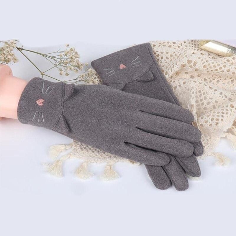 Jolis Gants De Broderie