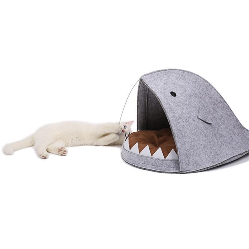 Style De Conception De Forme De Requin De Lit De Maison De Chat